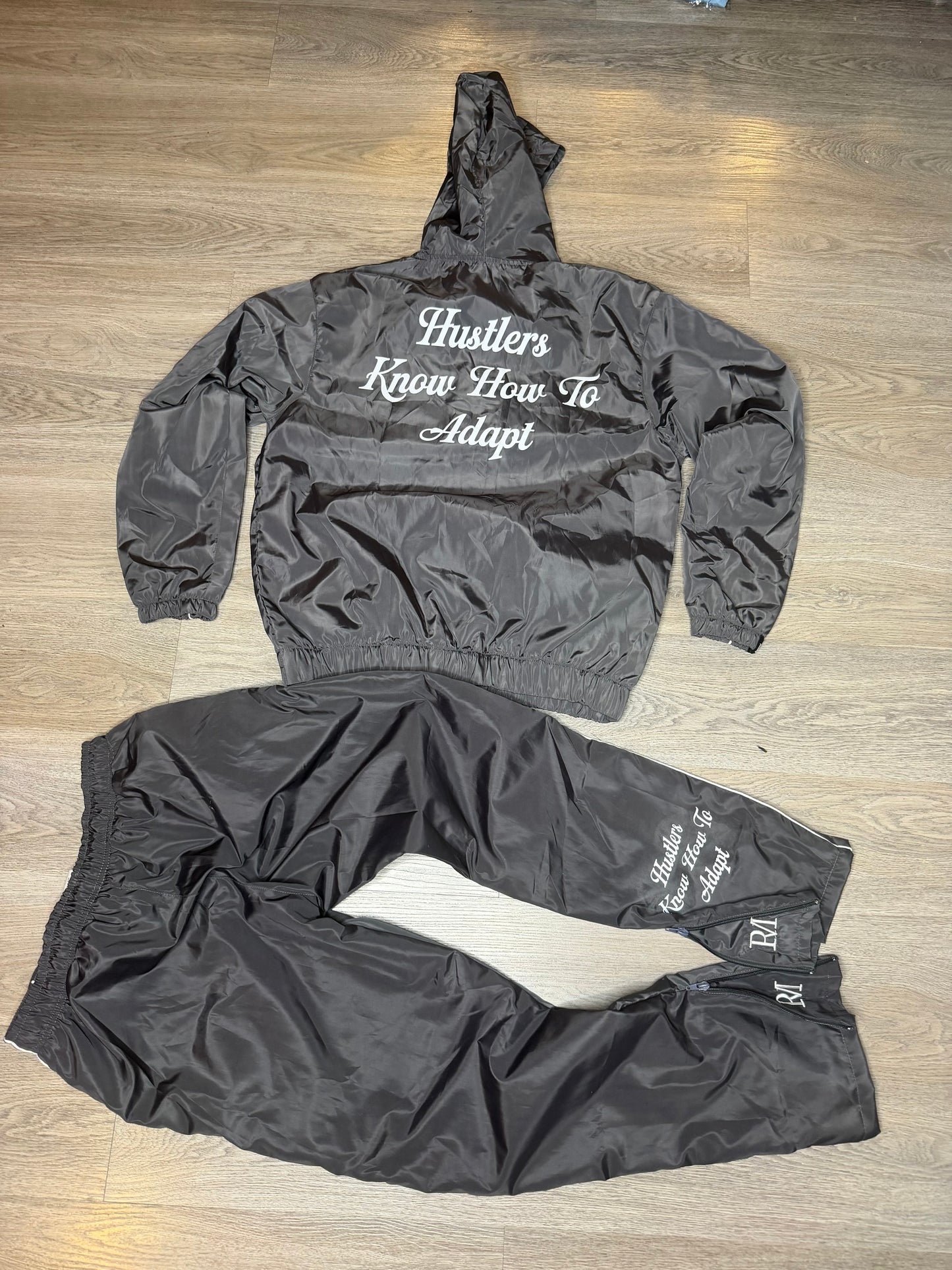 Hustlers Know How To Adapt Windbreaker Set