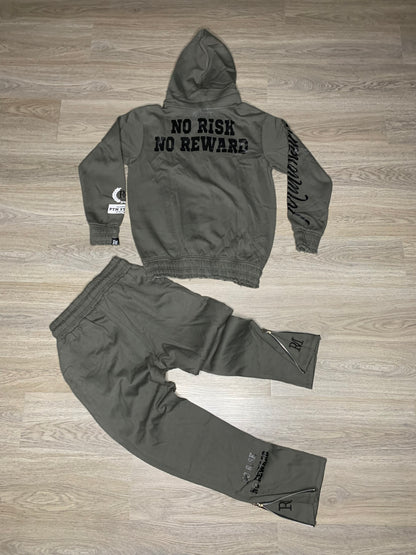 No Risk No Reward Set