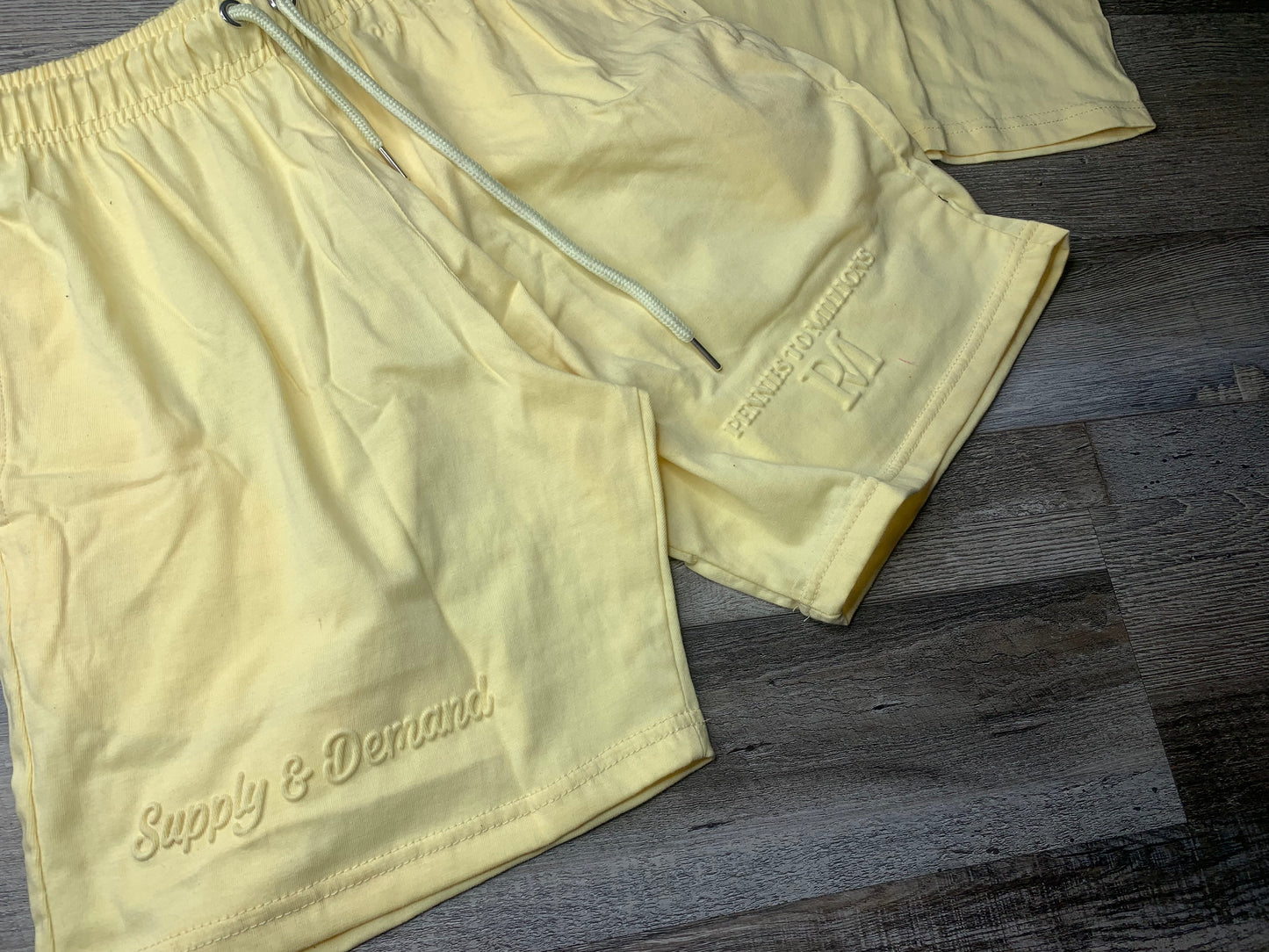 Embossed Short Set